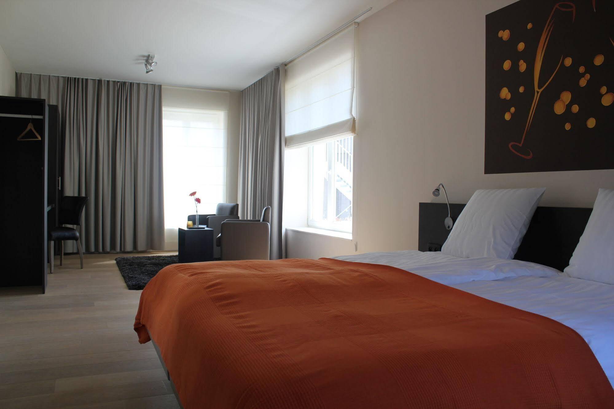 סנט - טראודן Hotel L'O De Vie מראה חיצוני תמונה